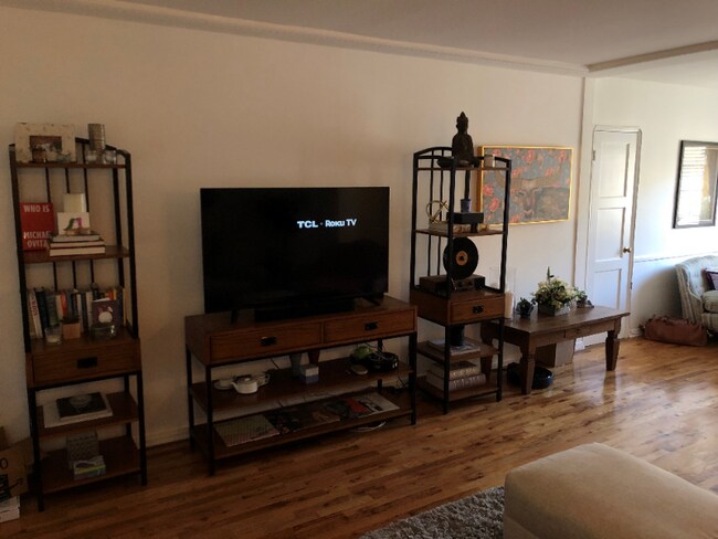 Building Photo - 1648 N Ogden Dr