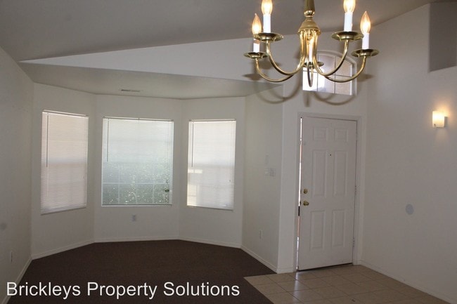 Building Photo - 4 br, 2 bath House - 1212 Havasu Falls Ct NE