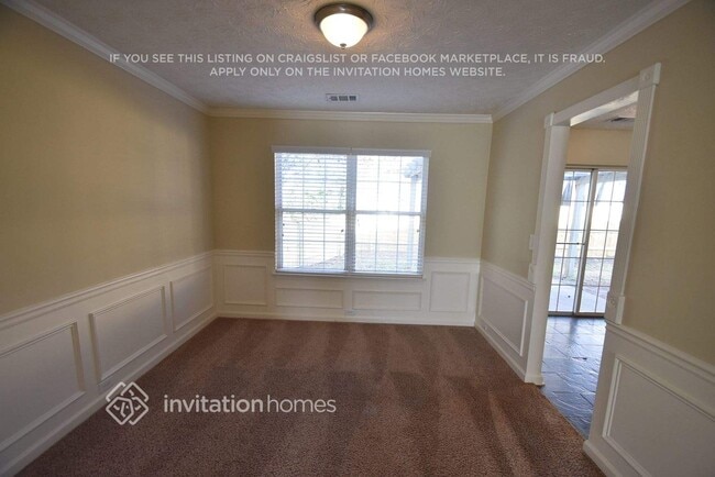 Building Photo - 1725 Stoneoak Cir