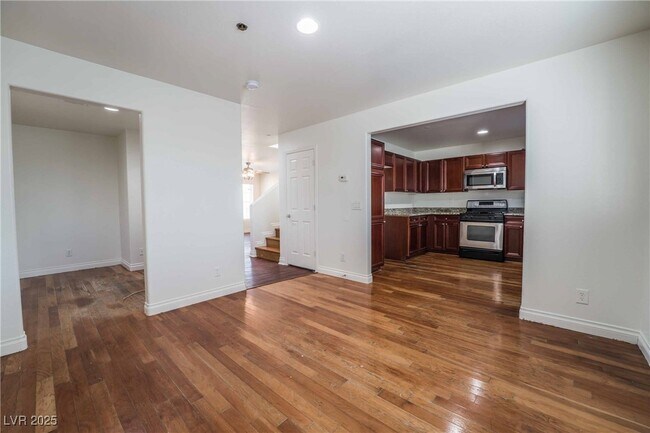 Building Photo - 9108 Hanging Tapestry Ct
