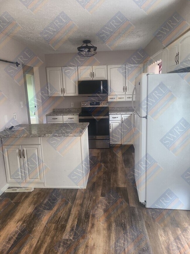 Building Photo - Coming Soon! Call our office for more info...