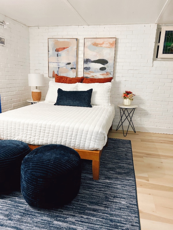 Building Photo - 102 Church St