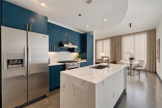 Foto del edificio - 905 Juniper St NE