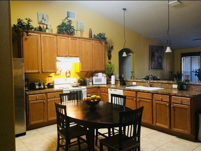 Foto del edificio - 2049 SW Kimberly Ave