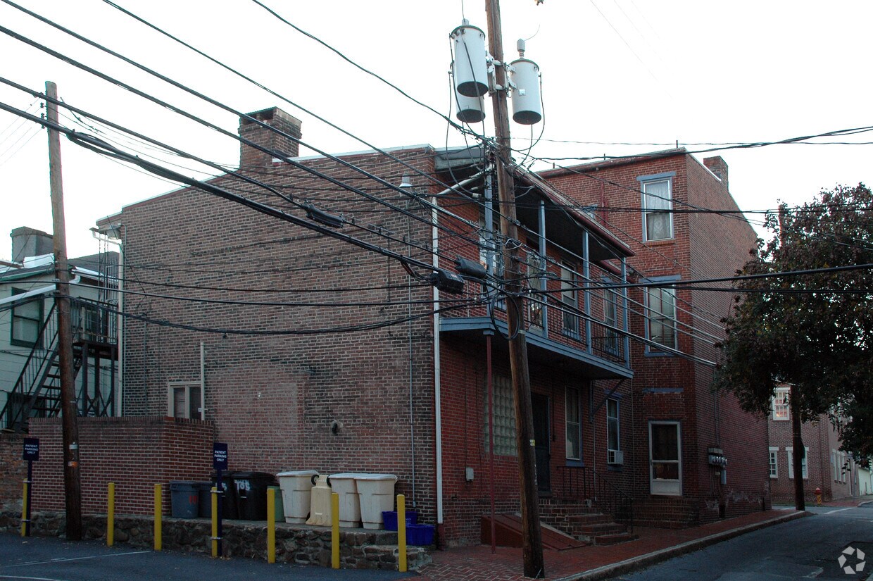 Foto del edificio - 109 Washington St