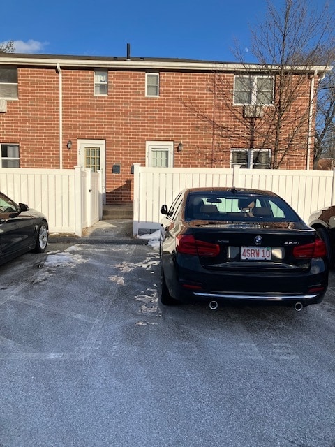 Parking in Back - 26 Kingston St