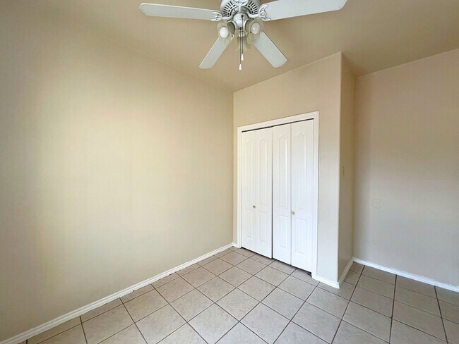 Foto del edificio - 3110 Potomac Loop