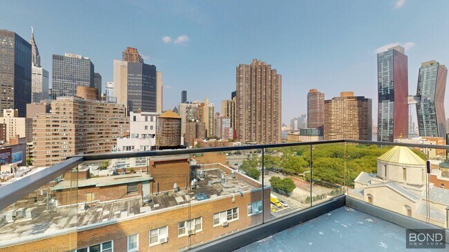 Building Photo - 237 E 34th St