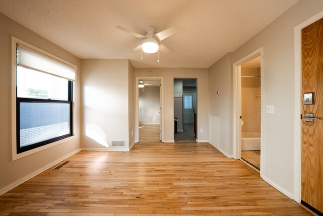 Building Photo - Rex Development