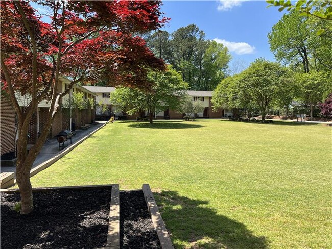 Foto del edificio - 4079 Pine Valley Rd