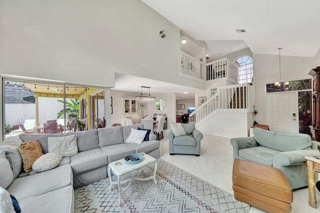 Building Photo - 23322 La Vida Way