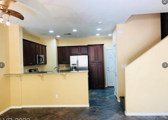 Foto del edificio - 1525 Spiced Wine Ave