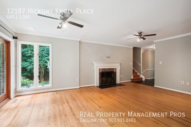 Foto del edificio - 12187 Hickory Knoll Pl