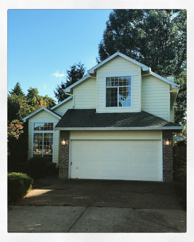 Primary Photo - 8354 SW Bonaventure Ln