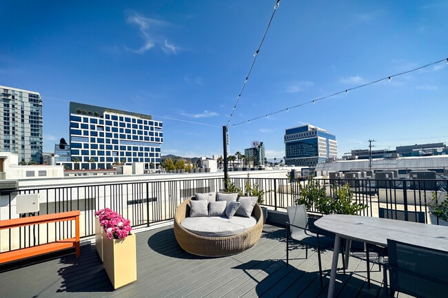 Sky Terrace - The Dream on Tamarind