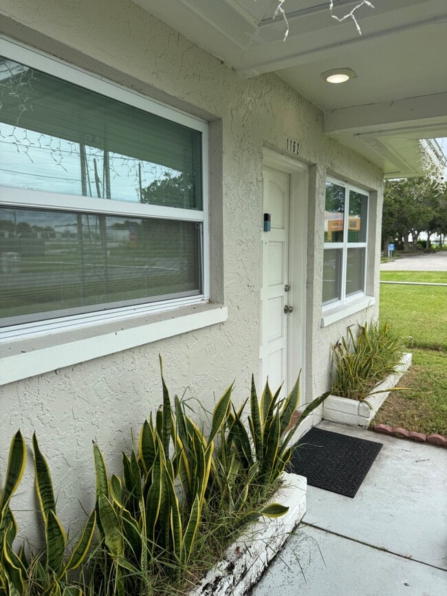 Photo - 1162 La Salle St (Clearwater, FL) House