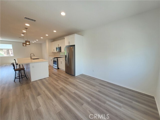 Foto del edificio - 9560 Greenley Pl