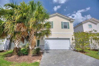 Building Photo - 7384 Oakmoss Loop