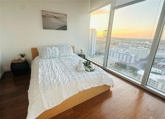 Foto del edificio - 777 N Ashley Dr