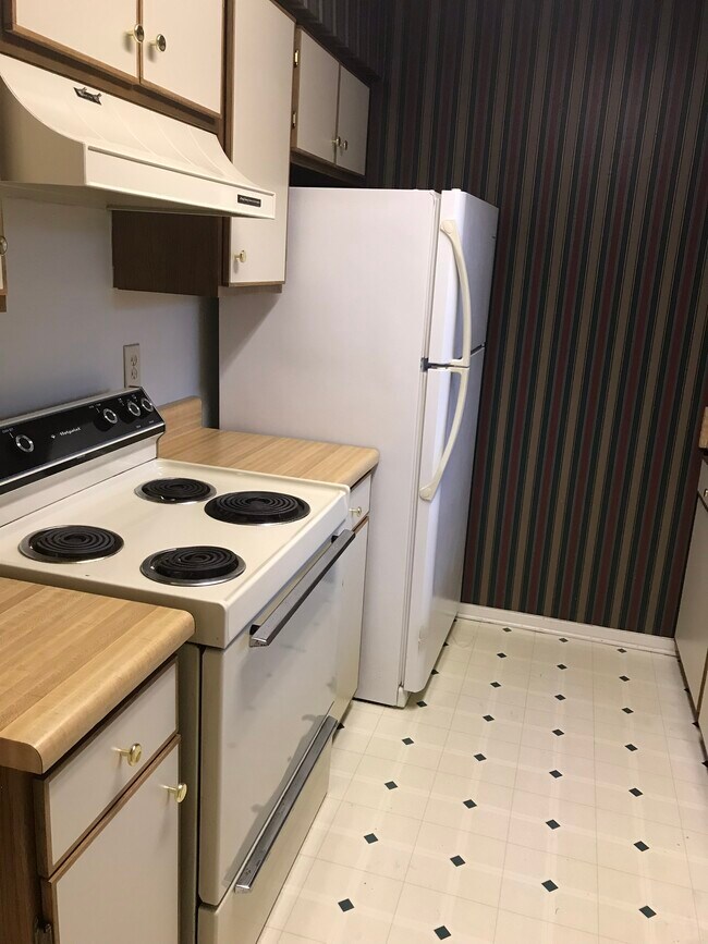 Kitchen on left - 9851 Jefferson Hwy