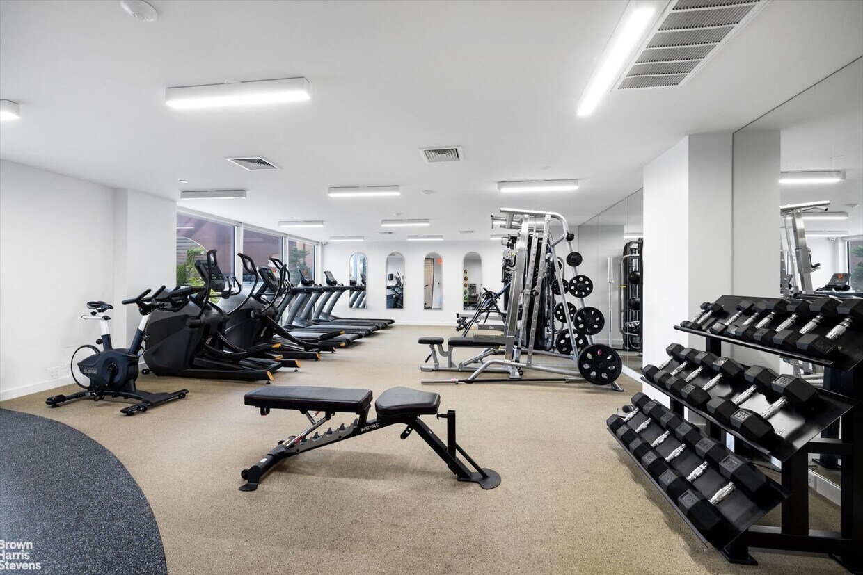 8 Marcy Ave Unit 4M, Brooklyn, NY 11211 Room for Rent in Brooklyn, NY