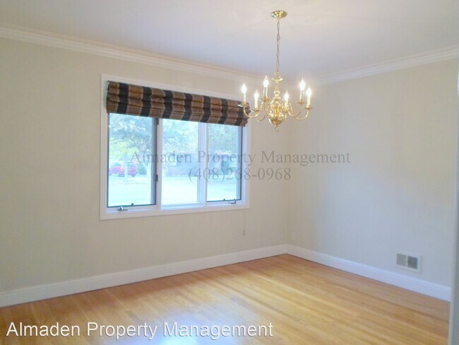 Foto del edificio - 3 br, 1.5 bath House - 2127 Harmil Way
