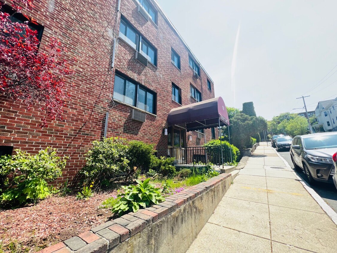 Foto principal - SUPERB Jones Hill location!