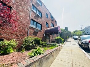 Building Photo - 16 Everett Ave