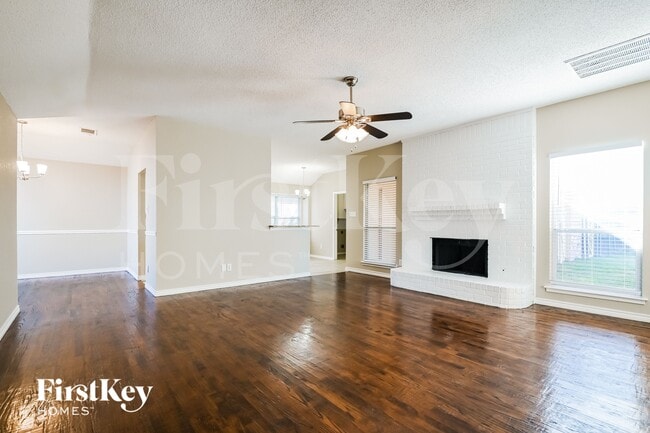 Foto del edificio - 2620 Buck Dr