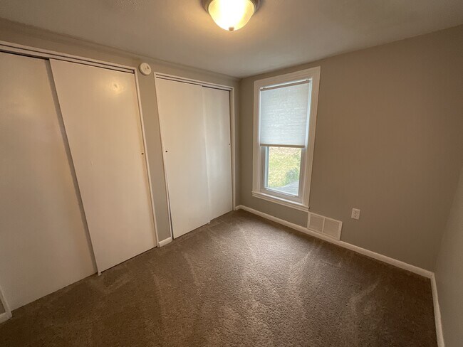 Building Photo - 47 E North St