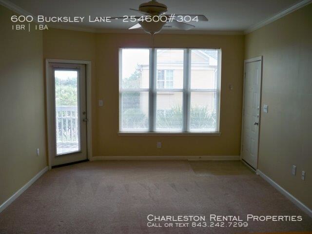 Foto del edificio - 600 Bucksley Ln
