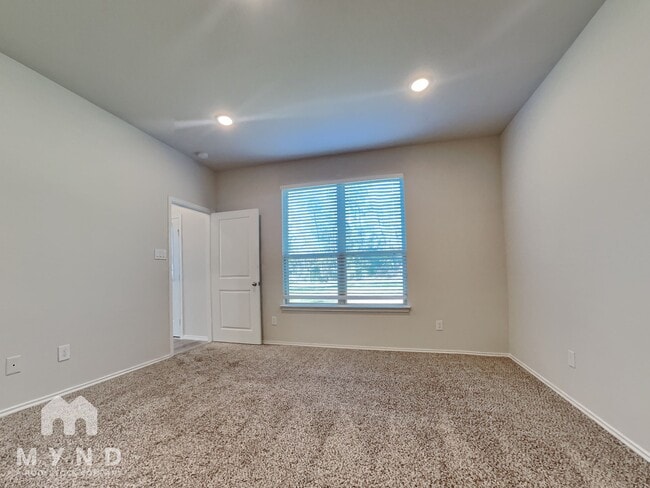 Building Photo - 11731 Miller Cir