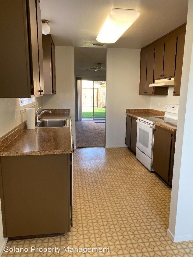 Foto del edificio - 2 br, 2 bath House - 468 Pacific Ave. #B