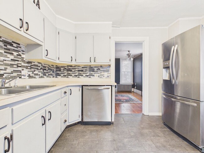 Foto del edificio - 4 Bedroom Single Family Home in Susquehanna Township