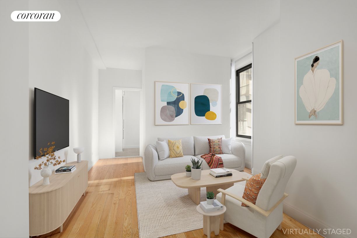 Foto principal - 545 W 111th St