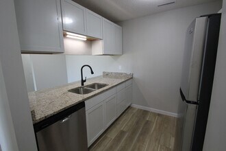 Building Photo - 2121 Greene St