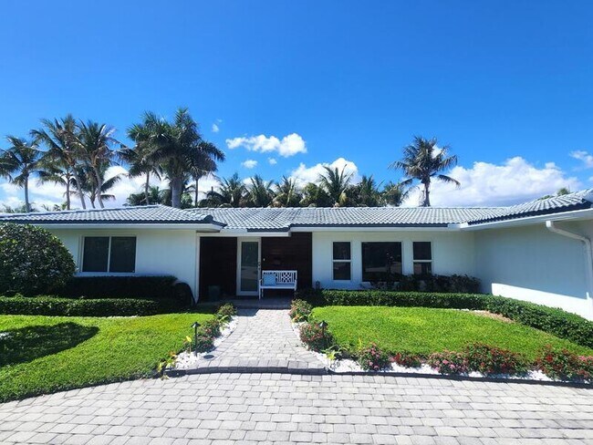 Photo - 3481 NE 31st Ave House