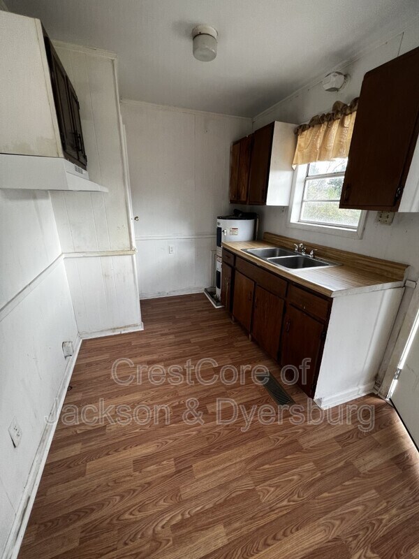 Building Photo - 360 Kist Ave