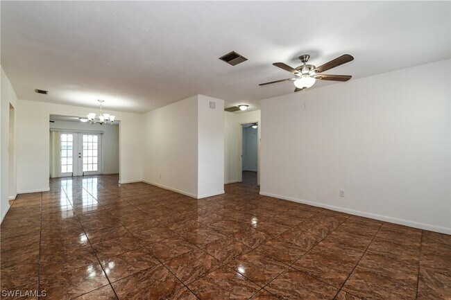 Building Photo - 2155 Tropic Ave