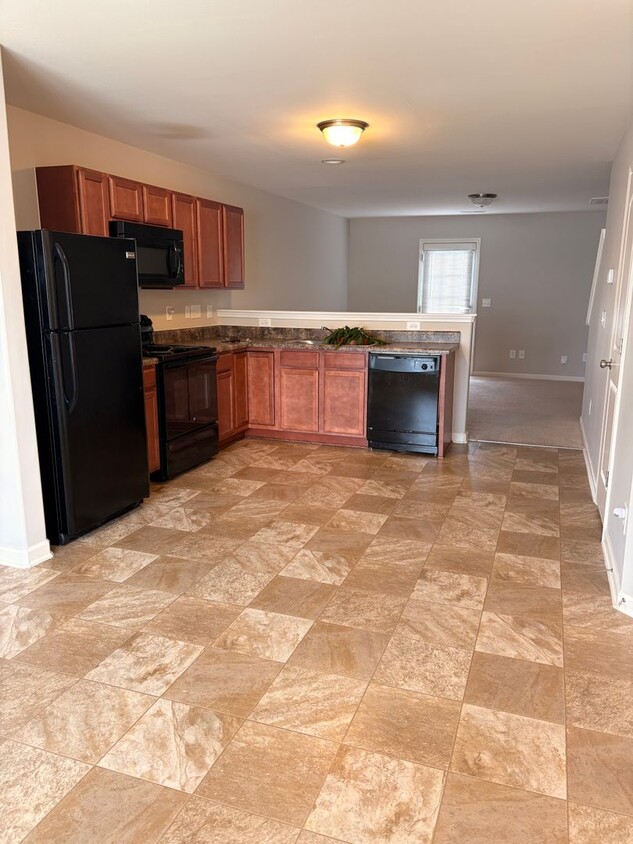 Foto principal - 3979 Village Park Ct