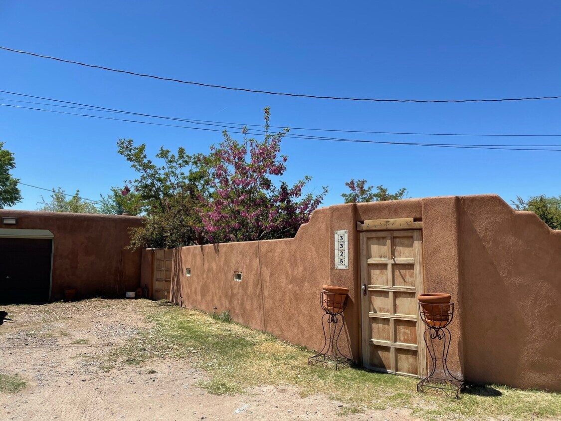 Foto principal - 3325 Rio Bravo Blvd SW