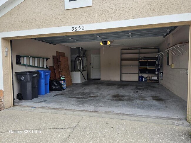 Foto del edificio - 9852 Bridgeton Dr