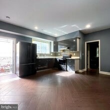 Building Photo - 1306-8 N Carlisle St