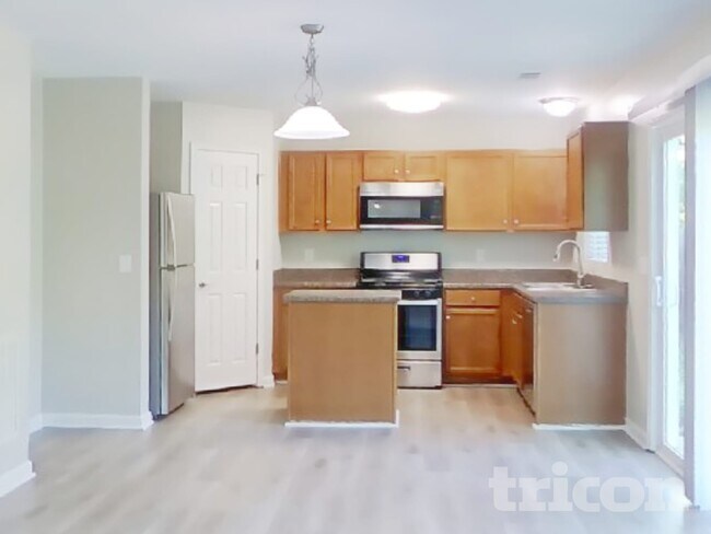 Building Photo - 4065 Alicia Ln