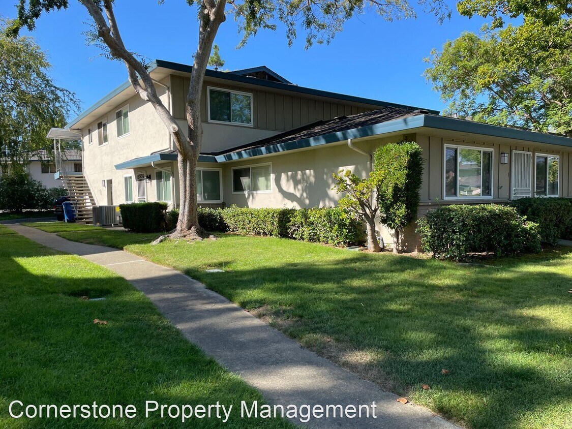 Foto principal - 2 br, 1 bath House - 240 Watson Dr #2