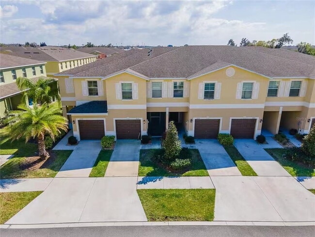 Foto del edificio - 2235 Golden Falcon Dr