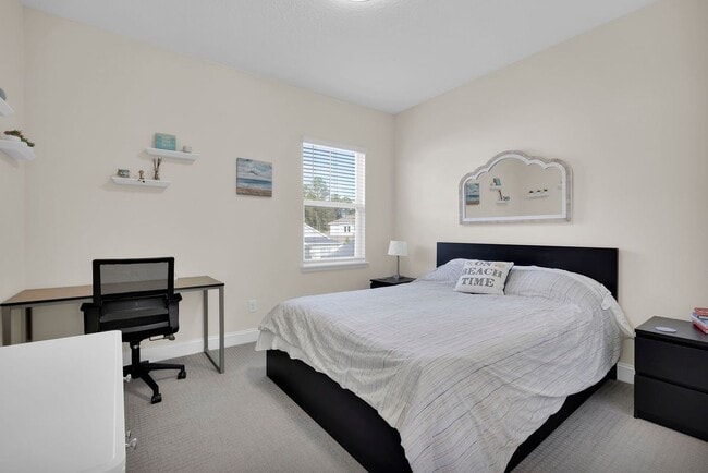 Building Photo - 2839 Montilla Dr