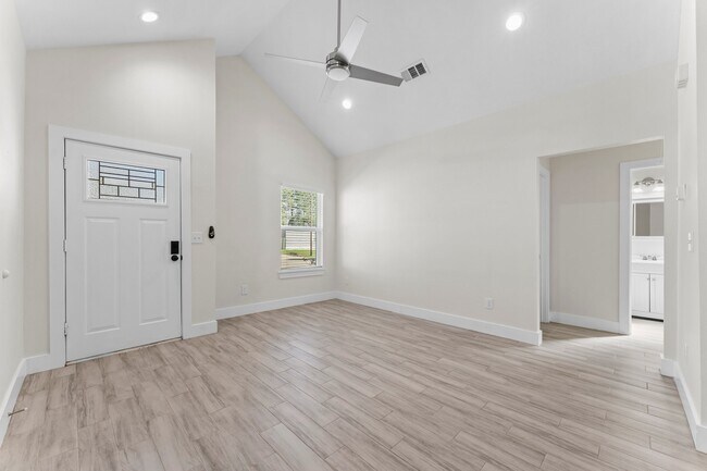 Foto del edificio - 846 Omeara