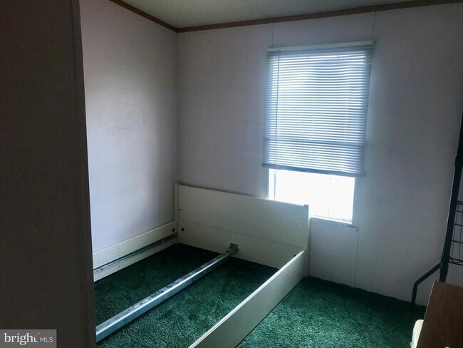 Building Photo - 15132 Kutztown Rd
