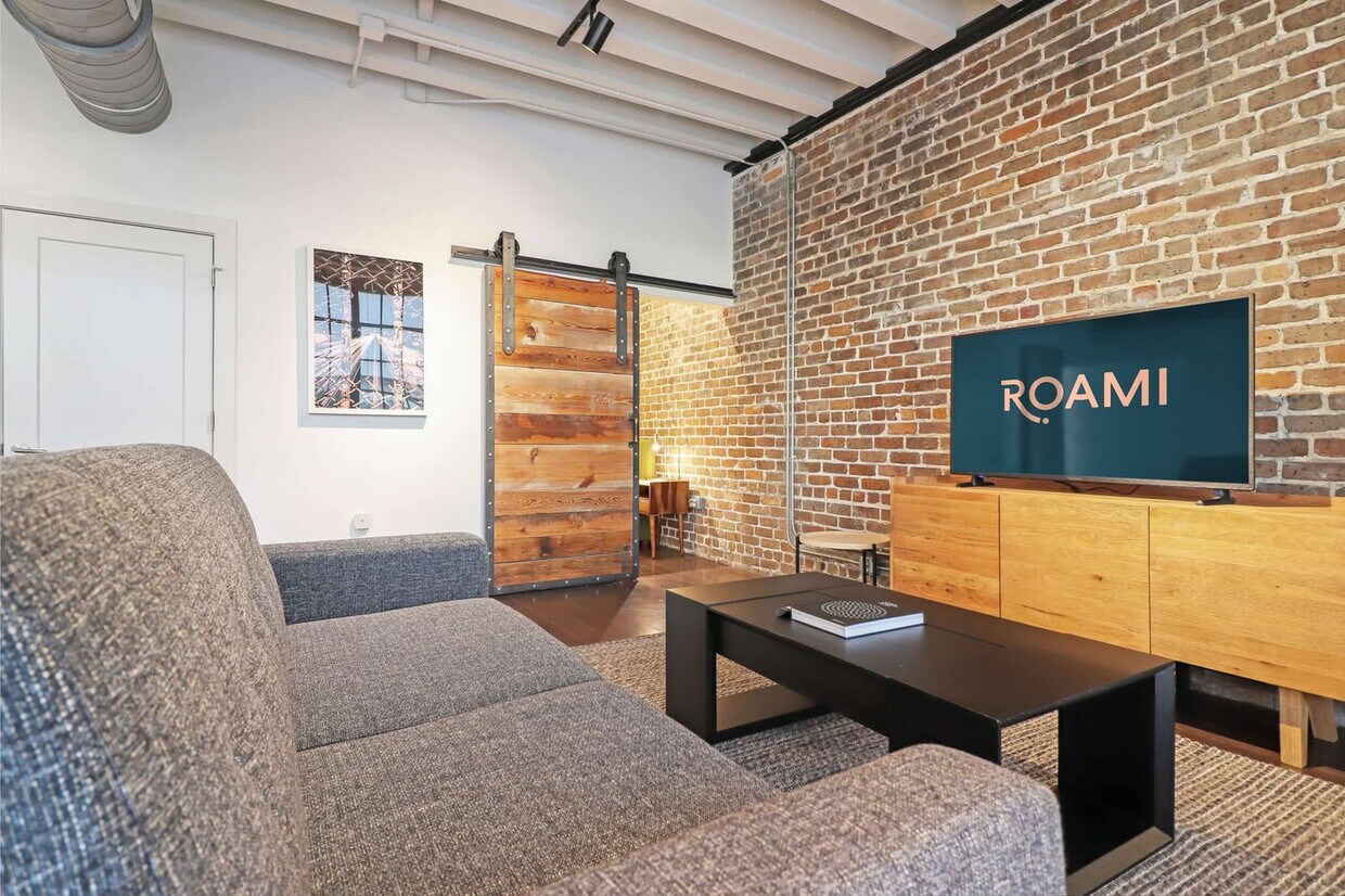 Foto principal - 822 Howard Ave